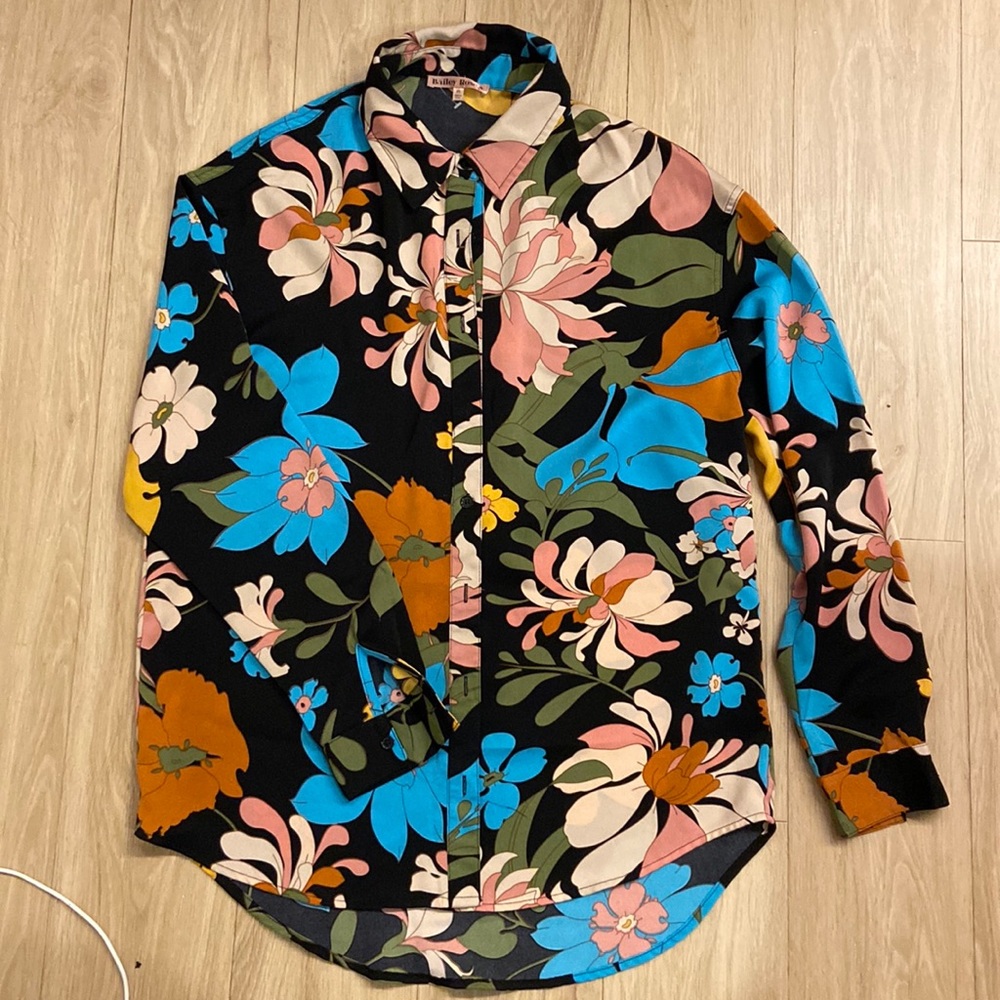 NWOT Oversized Button-down Vintage Bright Floral